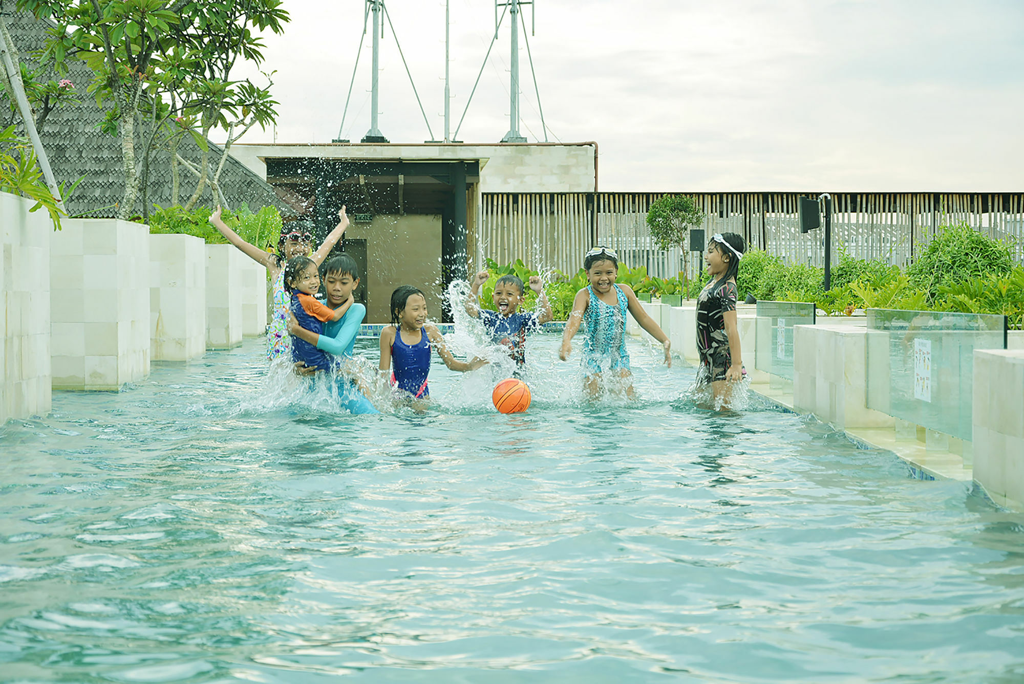 Ramada By Wyndham Bali Sunset Road Kuta Hotell Seminyak Eksteriør bilde