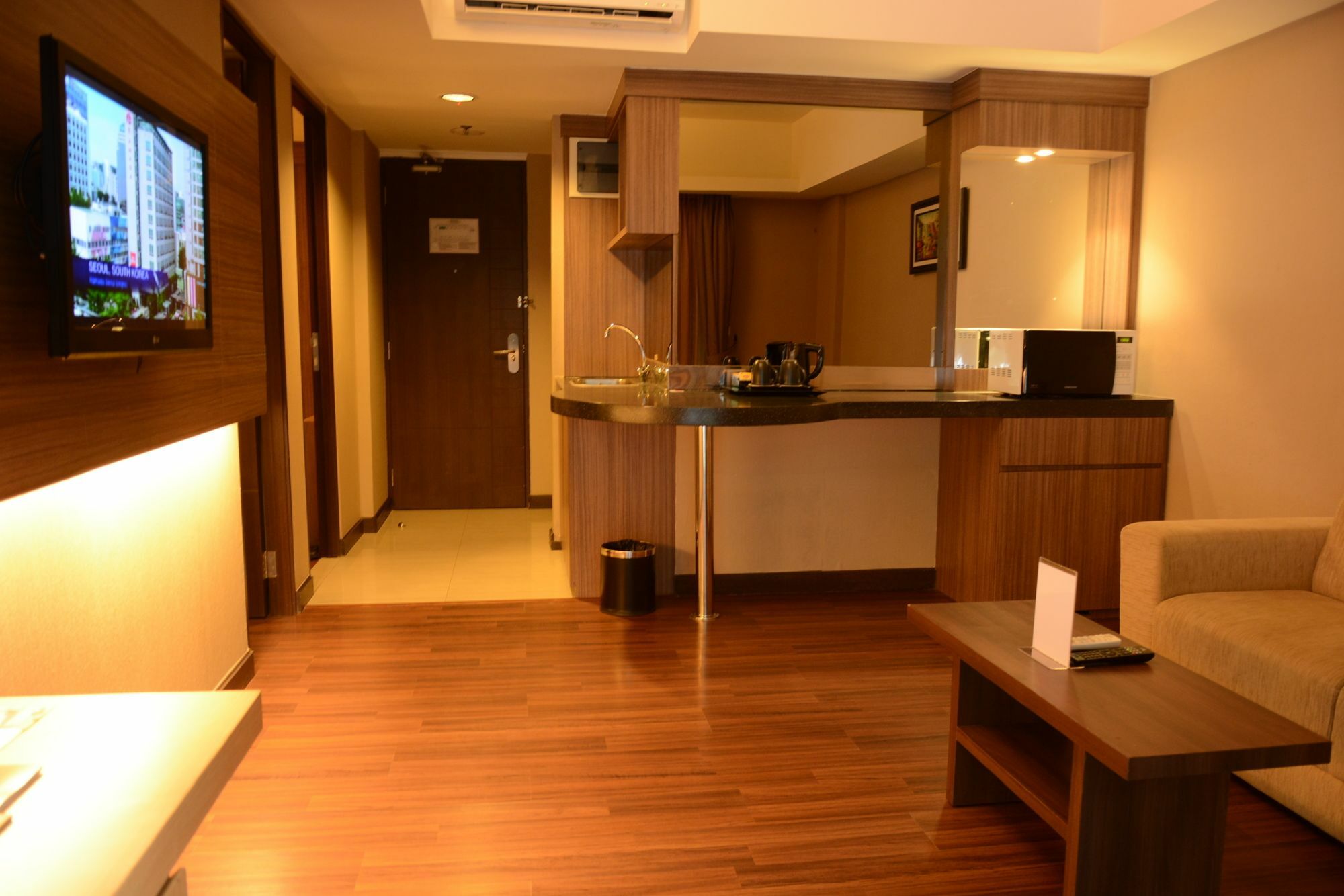 Ramada By Wyndham Bali Sunset Road Kuta Hotell Seminyak Eksteriør bilde