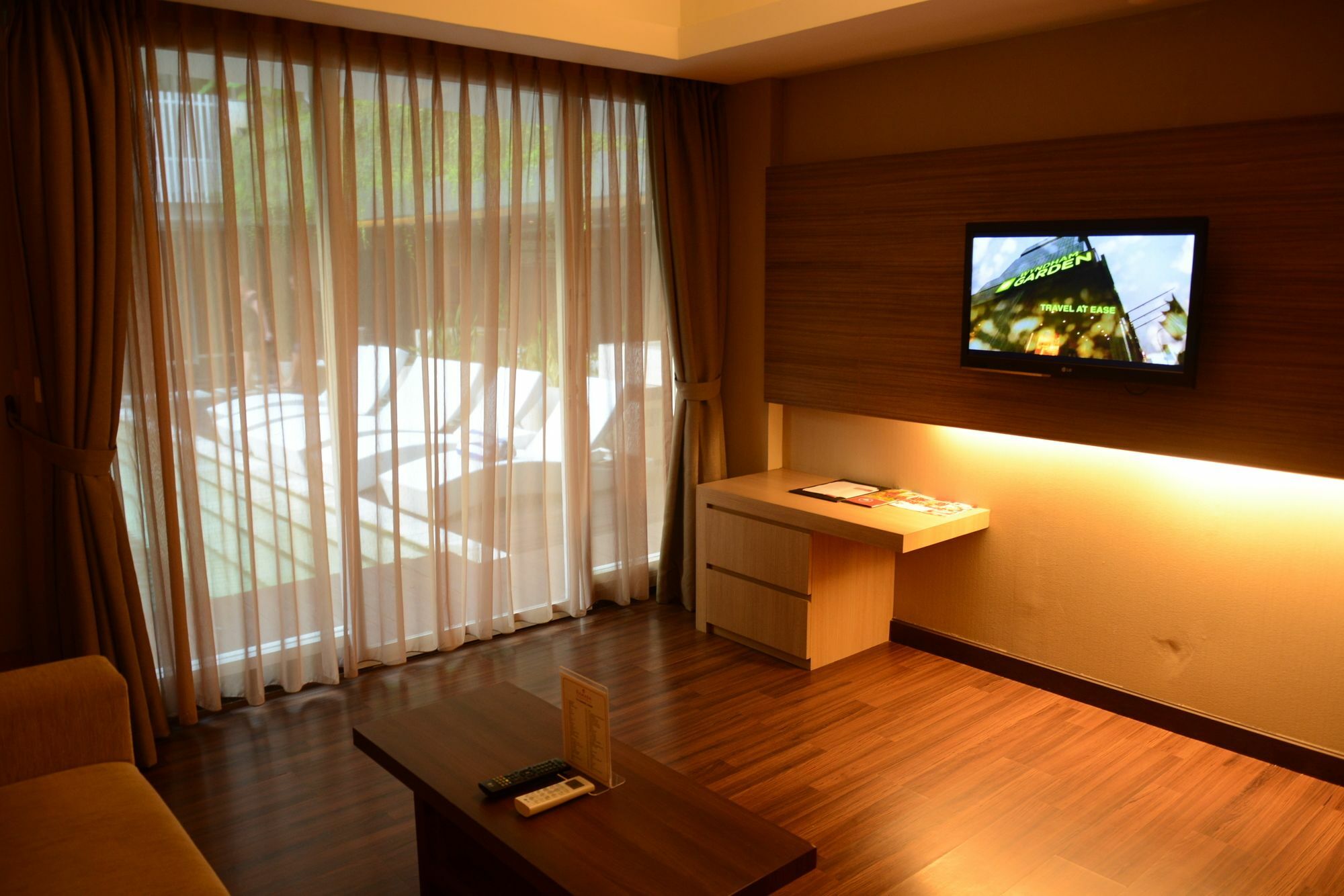 Ramada By Wyndham Bali Sunset Road Kuta Hotell Seminyak Eksteriør bilde